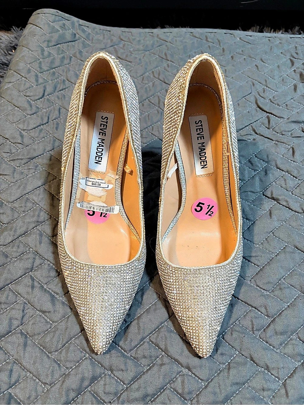 Steve Madden Rhinestone Pointed Toe Stiletto Pumps Silver Size 5.5